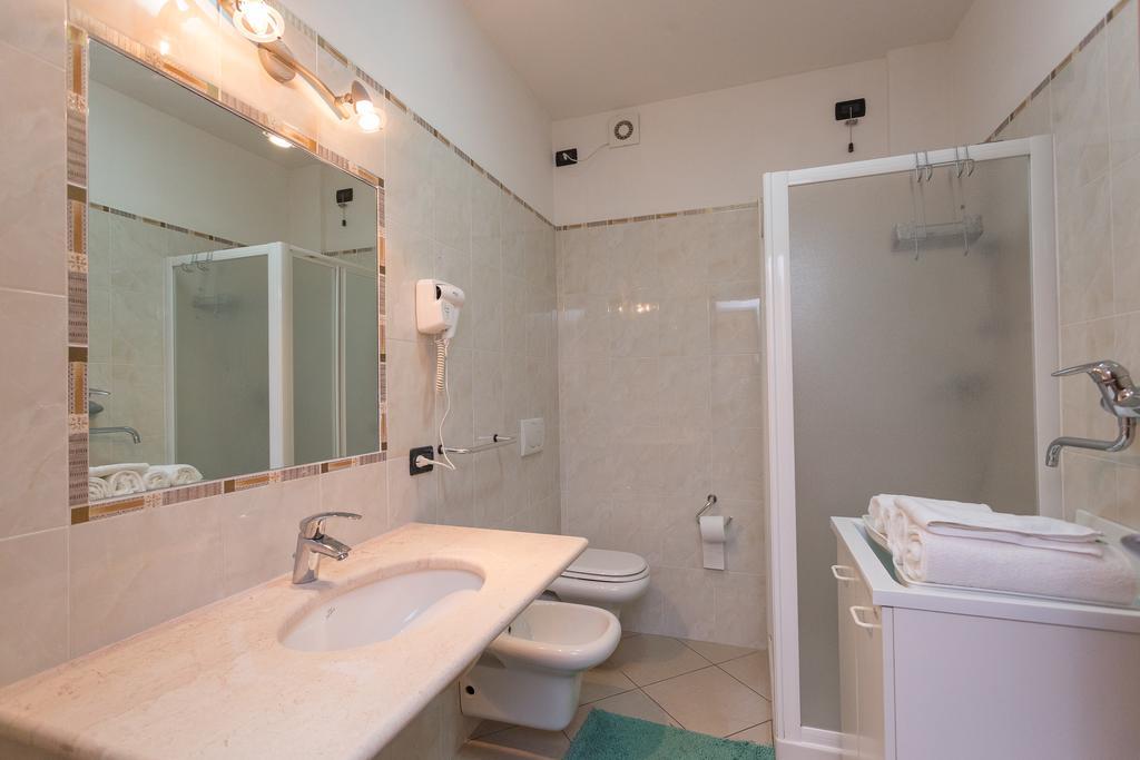 Residenza Orchidee Aparthotel Λατζίζε Εξωτερικό φωτογραφία